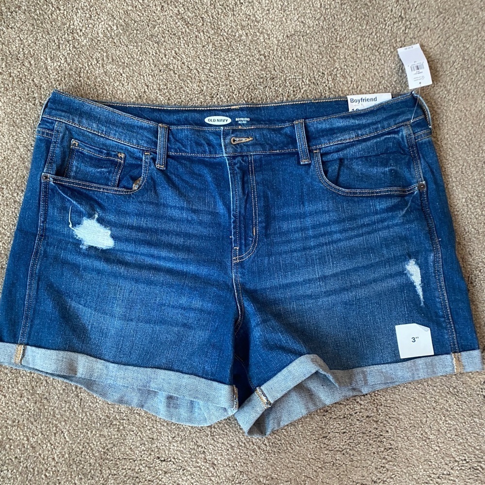 Old Navy Shorts NWT size 16